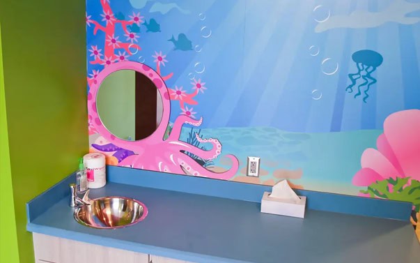 Kids Dentist Brushing Station Octopus Mirror